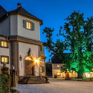 Frühstückspension Schloss Falkenhaus, Bad Berneck im Fichtelgebirge